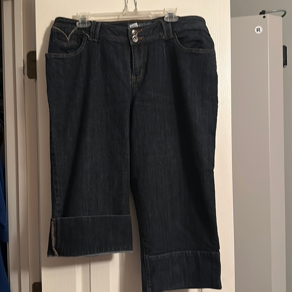 Jean capris